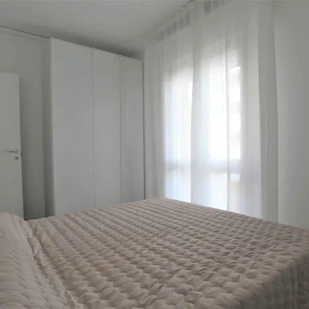 Apartamento With A - C In 54975 Lido di Jesolo